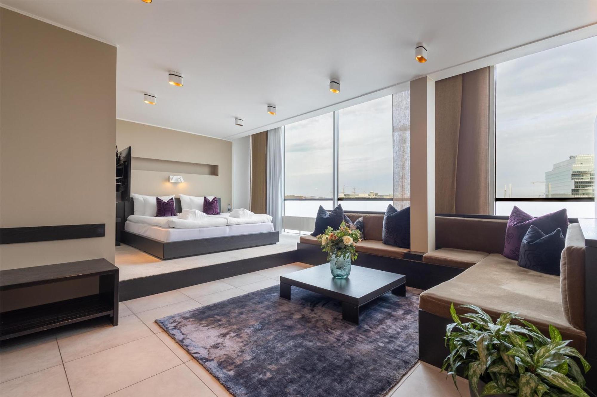 Hyatt Place Hotell 4*